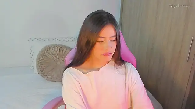 iriswest  online show from 03.07.25