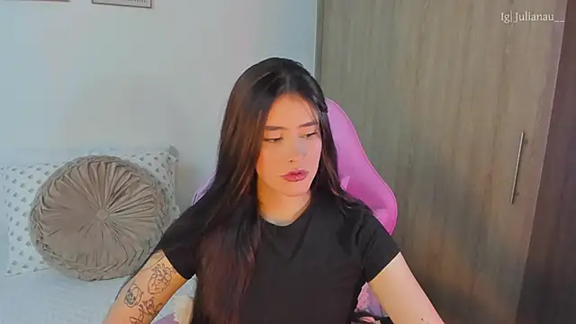 iriswest  online show from 03.10.25