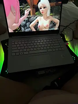 Snapshot of mushkimeow chatting on 09.10.25 mushkimeow online show from 09.10.25