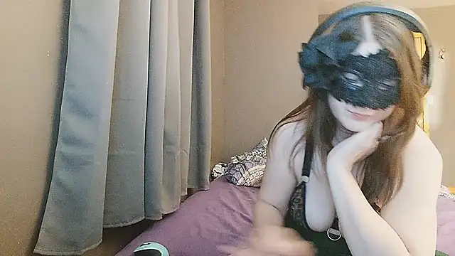 missteriousbelle online show from 12.04.24