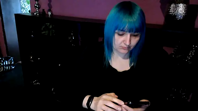 Snapshot of beauty-of-pain chatting on 03.15.26 beauty-of-pain online show from 03.15.26