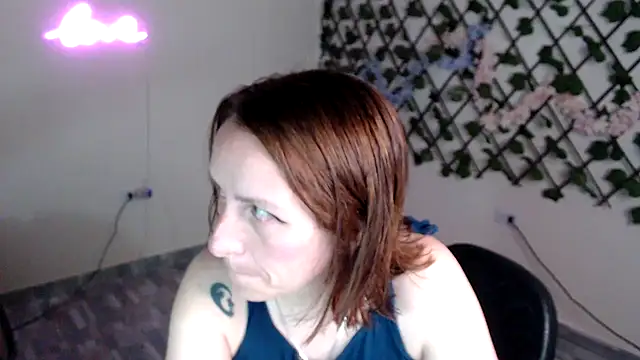 kittykalor09 online show from 04.14.26