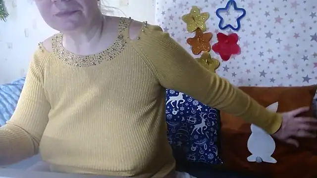 QueenLana online show from 12.23.25