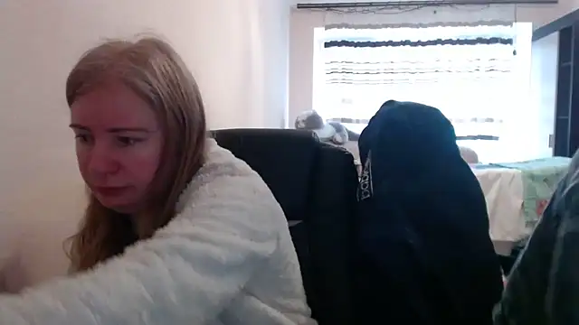 PeterAndJen online show from 02.04.26