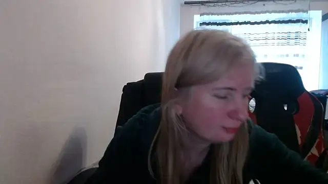 PeterAndJen online show from 05.03.26