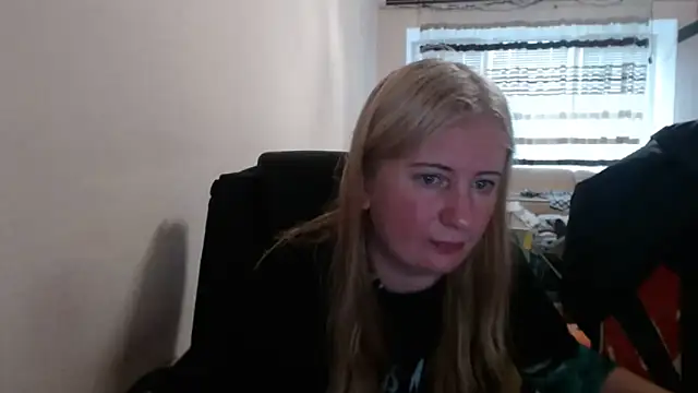 PeterAndJen online show from 05.12.26