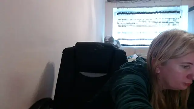PeterAndJen online show from 05.16.26