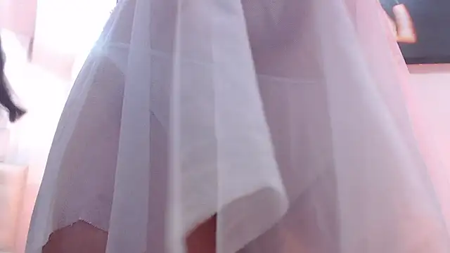 Snapshot of hornystepmommy chatting on 02.27.25 hornystepmommy online show from 02.27.25