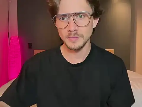 mcklister kinky feets online show from 02.14.26