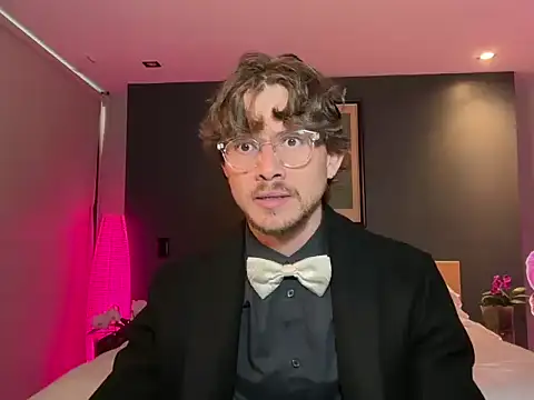 mcklister kinky feets online show from 02.14.26