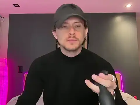 mcklister kinky feets online show from 02.15.26