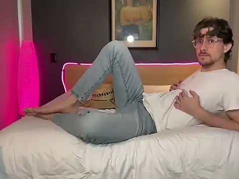 mcklister kinky feets online show from 02.16.26