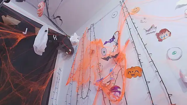 timkerbell  online show from 10.21.25