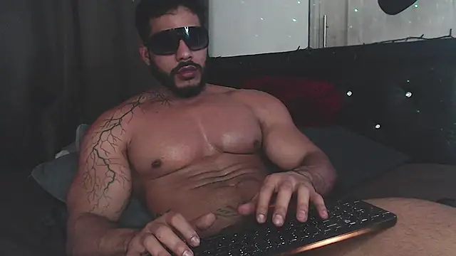 Snapshot of Artemis_Kazttman chatting on 12.06.24 Artemis Kazttman online show from 12.06.24