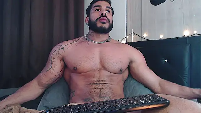 Snapshot of Artemis_Kazttman chatting on 12.26.24 Artemis Kazttman online show from 12.26.24