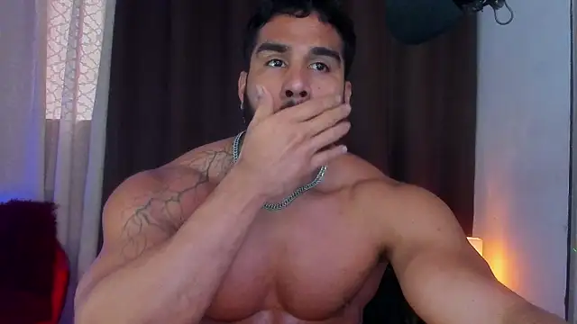 Snapshot of Artemis_Kazttman chatting on 01.28.25 Artemis Kazttman online show from 01.28.25