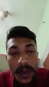 Snapshot of PrabV0319 chatting on 10.08.25 PrabV0319 online show from 10.08.25