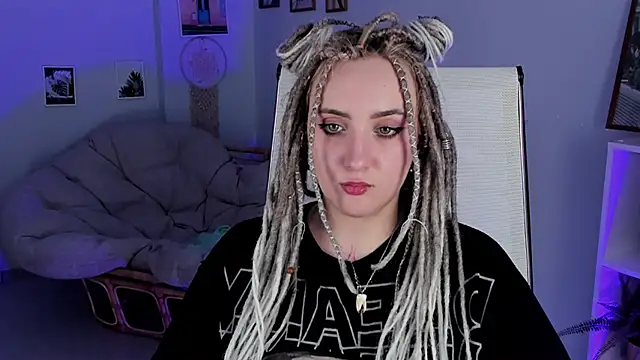 AsheLucker online show from 03.21.25