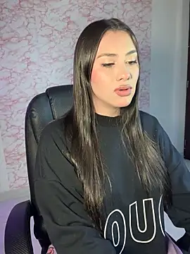 Ambar pe  online show from 12.05.25