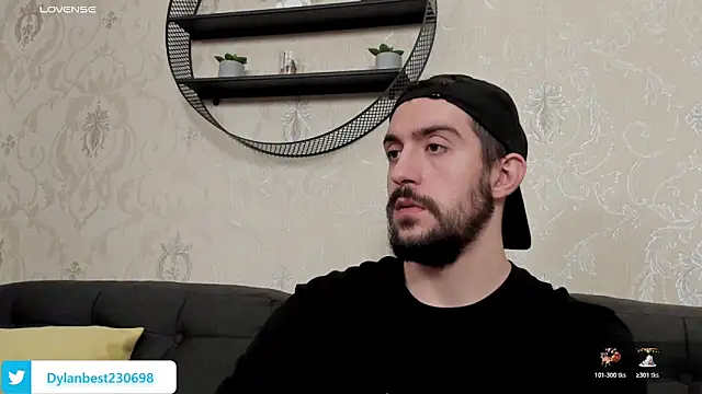 Snapshot of Dylan_Best chatting on 02.11.26 Dylan Best online show from 02.11.26