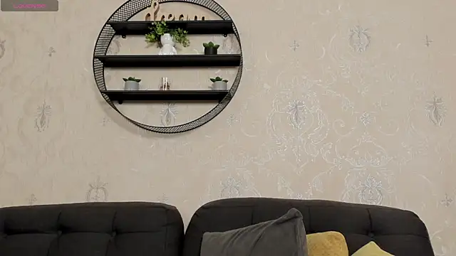 Snapshot of Dylan_Best chatting on 02.16.26 Dylan Best online show from 02.16.26