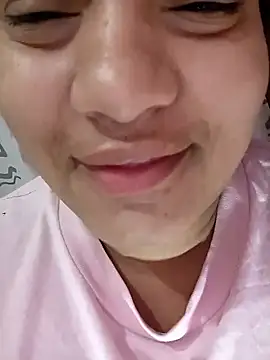 Hilarybunnyy online show from 01.11.26