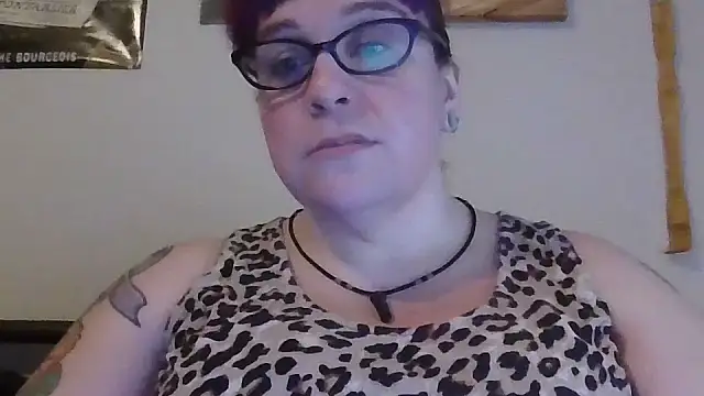 GothyBaby online show from 12.15.25