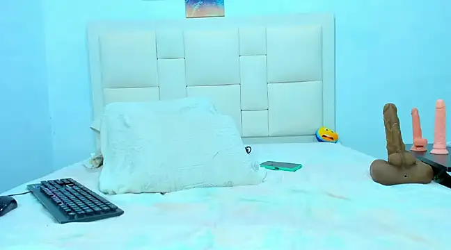 Snapshot of Marco_johnsonn chatting on 02.21.25 Marco johnsonn online show from 02.21.25