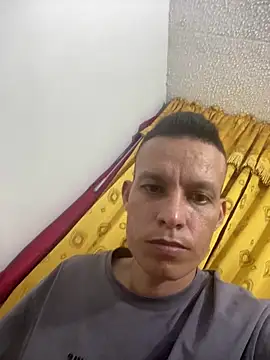 Snapshot of yequeal chatting on 01.17.25 yequeal online show from 01.17.25