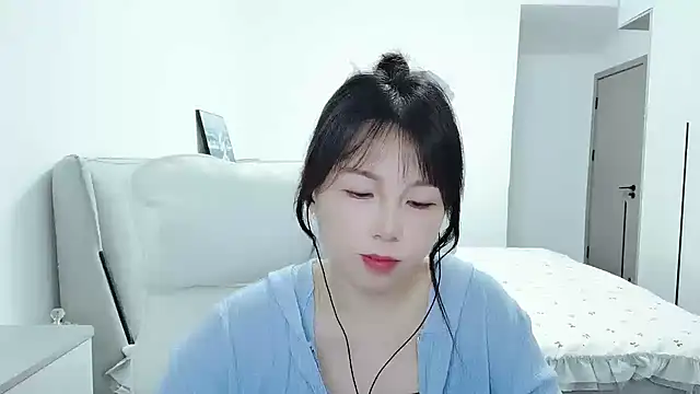 Sunset glow online show from 10.20.25