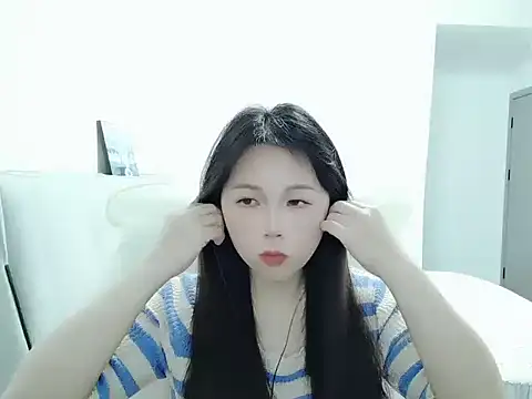 Snapshot of Sunset_glow chatting on 04.18.26 Sunset glow online show from 04.18.26