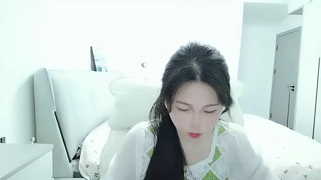 Snapshot of Sunset_glow chatting on 05.16.26 Sunset glow online show from 05.16.26
