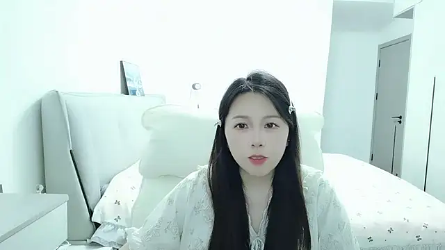 Snapshot of Sunset_glow chatting on 05.19.26 Sunset glow online show from 05.19.26