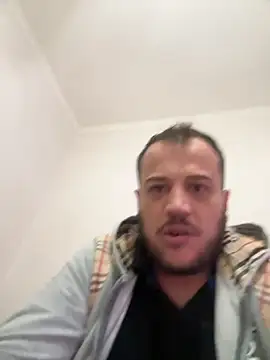 Snapshot of 1Aleks13 chatting on 10.17.25 1Aleks13 online show from 10.17.25