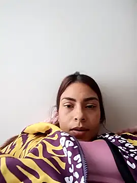 Snapshot of Ivanna2 chatting on 11.20.25 Ivanna2 online show from 11.20.25