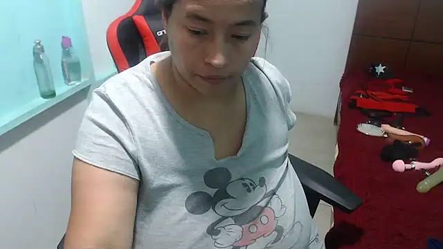 NatalySexxxMilk online show from 10.26.25