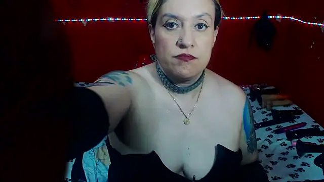 Snapshot of MATURE_Randy chatting on 06.30.26 MATURE Randy online show from 06.30.26