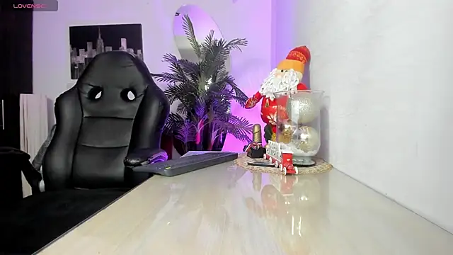 Amaia Bushida online show from 11.30.25