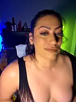 Nikkierosee online show from 12.04.25