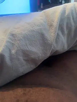 chocolatelongstrokes online show from 03.05.26