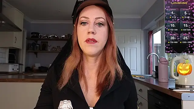 stripmequick online show from 10.31.25