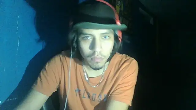 AlexAlejandro13 online show from 10.10.25