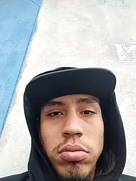 AlexAlejandro13 online show from 04.08.26