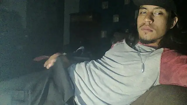 AlexAlejandro13 online show from 04.15.26