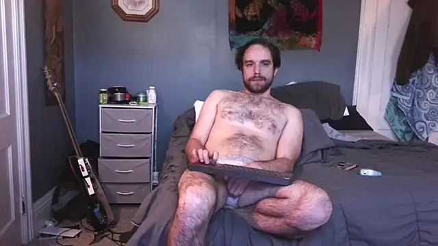 Snapshot of hpluvsplata chatting on 11.19.25 hpluvsplata online show from 11.19.25