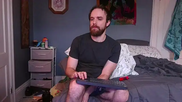 Snapshot of hpluvsplata chatting on 02.19.26 hpluvsplata online show from 02.19.26