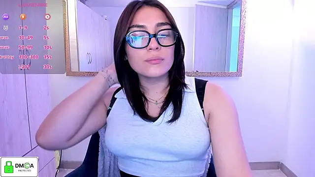 Snapshot of EricaVanderhill chatting on 07.20.26 EricaVanderhill online show from 07.20.26