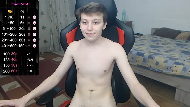 Snapshot of hugkydo chatting on 12.08.24 hugkydo online show from 12.08.24