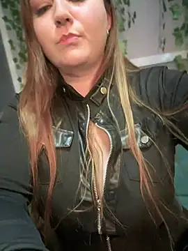 CandyShoopp online show from 01.26.25