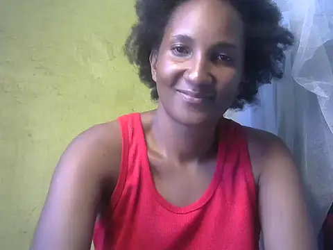 Snapshot of Athena_2019 chatting on 04.15.26 Athena 2019 online show from 04.15.26